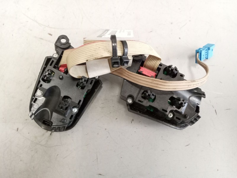 Recambio de mando volante para daf serie xf105.xxx fsa 4x2 space-cab referencia OEM IAM 1781448  