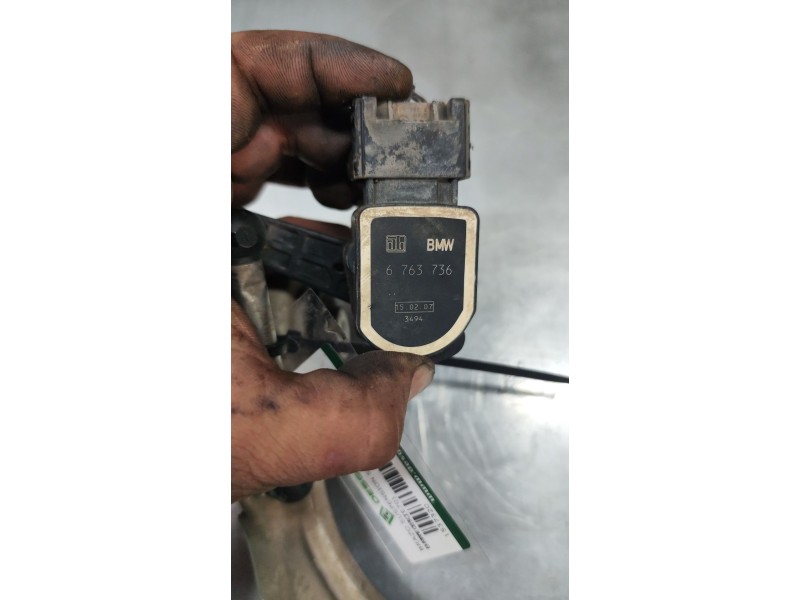 Recambio de brazo suspension superior delantero derecho para bmw x5 (e70) xdrive 30 d referencia OEM IAM   