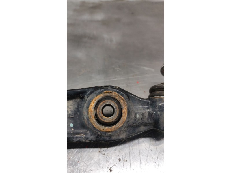 Recambio de brazo suspension inferior trasero izquierdo para bmw x5 (e70) xdrive 30 d referencia OEM IAM 677189303  