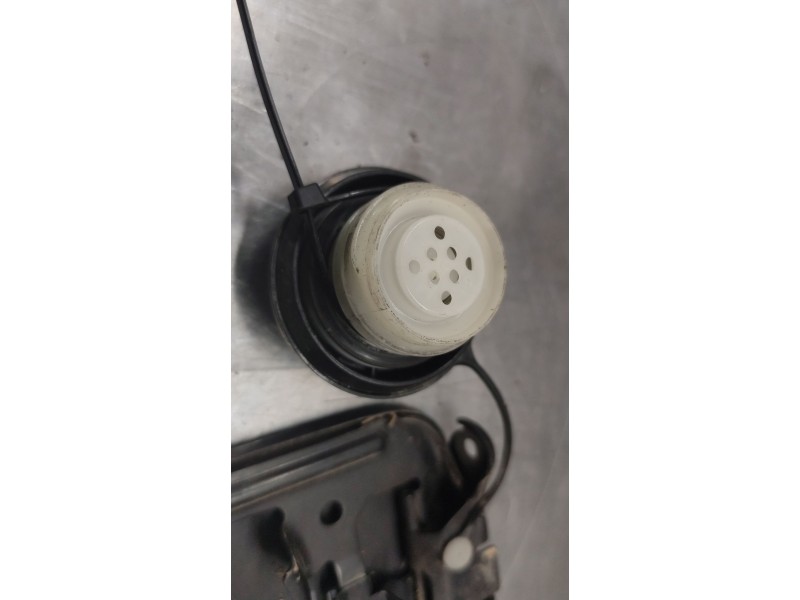 Recambio de tapon combustible para nissan juke (f15) 1.6 dig-t nismo rs referencia OEM IAM G88301KAMA  