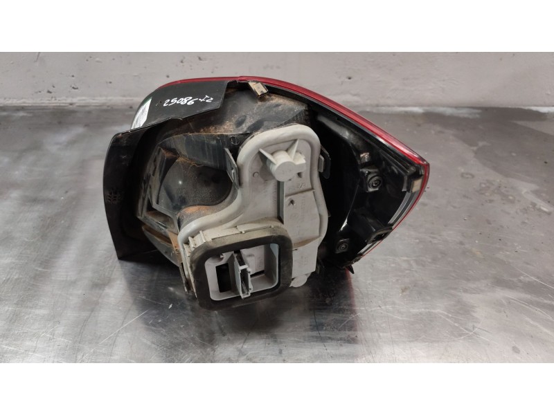 Recambio de piloto trasero izquierdo para volkswagen polo v (6r1, 6c1) 1.6 tdi referencia OEM IAM   