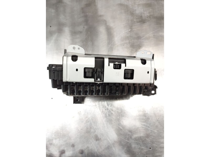 Recambio de pantalla multifuncion para mazda cx-5 (kf) 2.2 d referencia OEM IAM 2575102221  