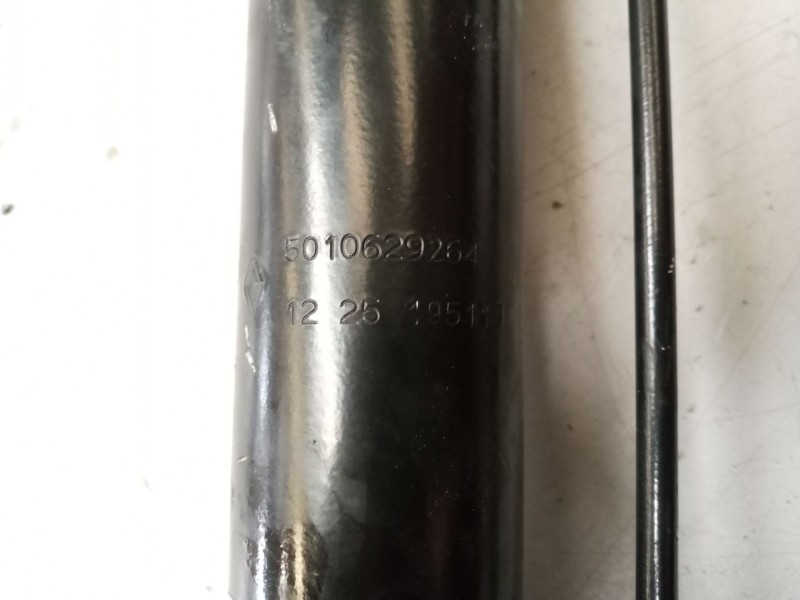 Recambio de brazo elevacion cabina para renault magnum ab 2005 12.8 diesel referencia OEM IAM 5010629264  