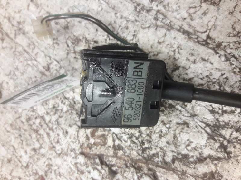 Recambio de mando intermitentes para daewoo kalos 1.4 sr referencia OEM IAM 96540683 5203211000 7 PINS