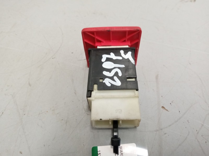 Recambio de warning para iveco eurocargo fpr (typ 60 e 12) tráfico urbano referencia OEM IAM   