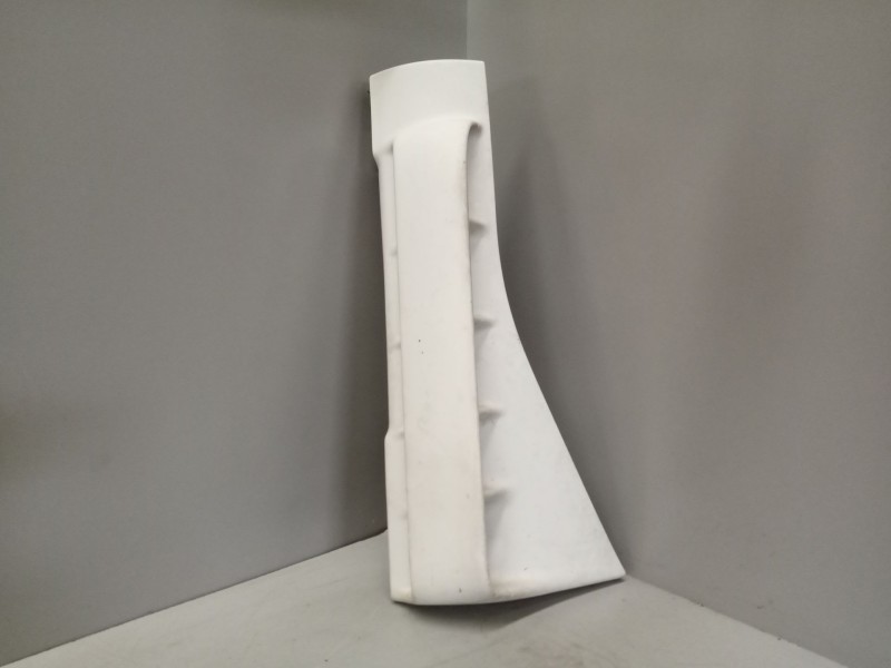 Recambio de deflector derecho para iveco stralis (as) 12.9 diesel referencia OEM IAM 504096162  