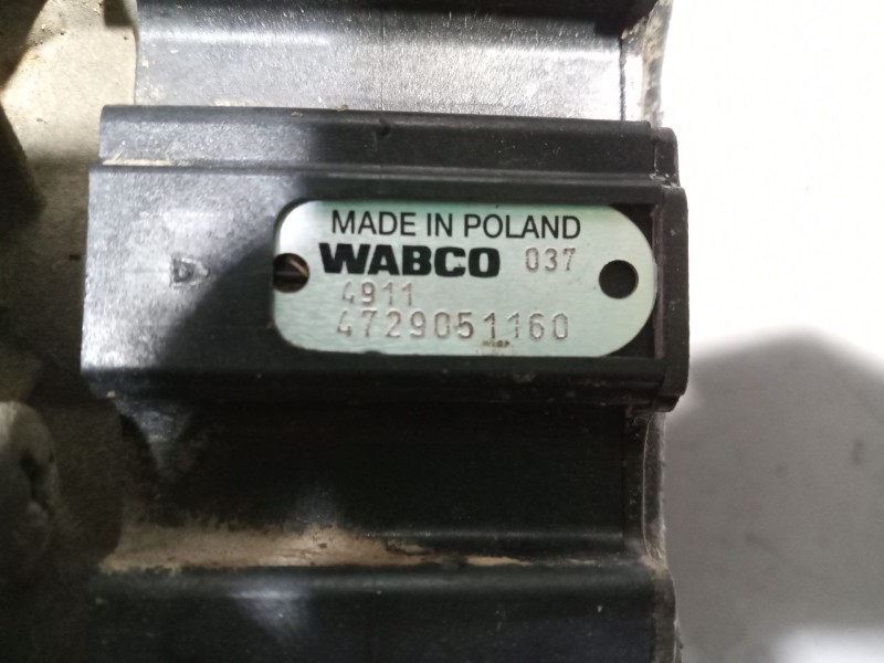 Recambio de valvula aire para renault hr xxx.18/26 premium 01  11.1 diesel referencia OEM IAM 4729051160  