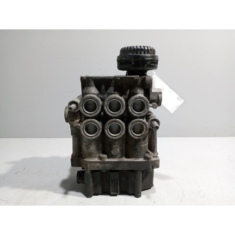 Recambio de valvula aire para renault hr xxx.18/26 premium 01  11.1 diesel referencia OEM IAM 4729051160  