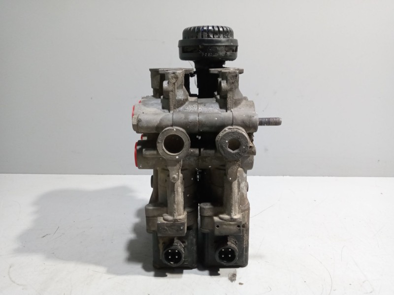 Recambio de valvula aire para renault hr xxx.18/26 premium 01  11.1 diesel referencia OEM IAM 4729051160  