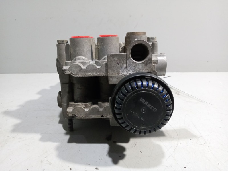 Recambio de valvula aire para renault hr xxx.18/26 premium 01  11.1 diesel referencia OEM IAM 4729051160  