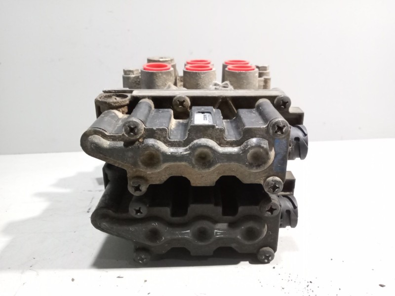 Recambio de valvula aire para renault hr xxx.18/26 premium 01  11.1 diesel referencia OEM IAM 4729051160  