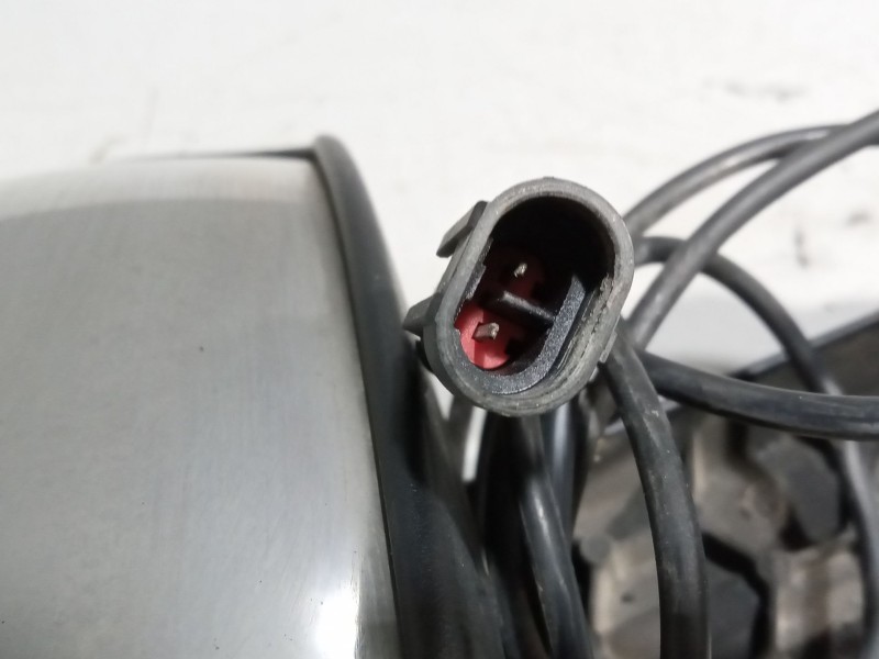 Recambio de retrovisor exterior frontal para iveco stralis (as) 12.9 diesel referencia OEM IAM   