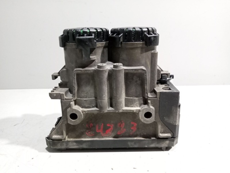 Recambio de valvula aire para renault magnum ab 2005 12.8 diesel referencia OEM IAM 21122035  K020022