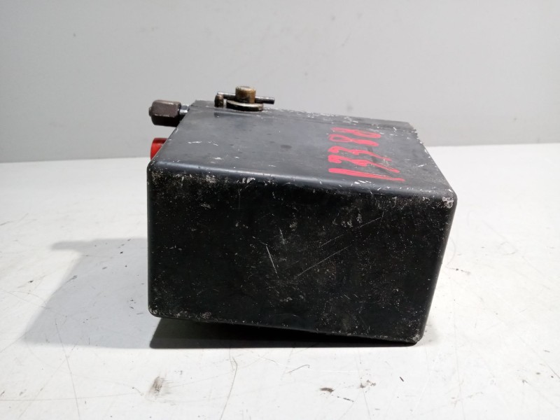 Recambio de bomba elevacion cabina para daf serie xf105.xxx 12.9 diesel referencia OEM IAM 1450903  