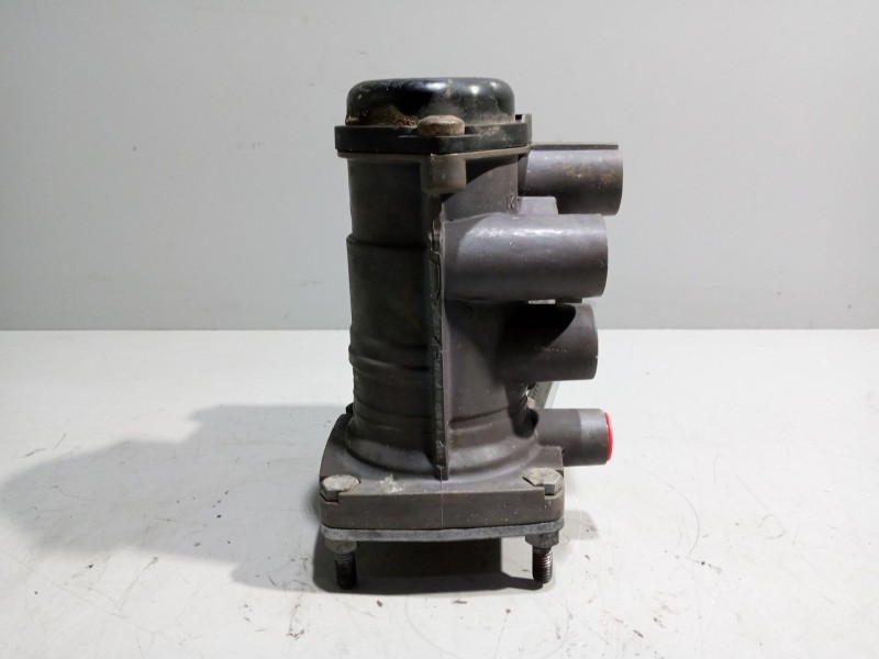 Recambio de valvula aire para man tgx 18.xxx 12.4 diesel referencia OEM IAM 81523016212  K000917