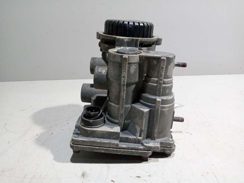 Recambio de valvula aire para daf serie xf105.xxx 12.9 diesel referencia OEM IAM 4802040020  