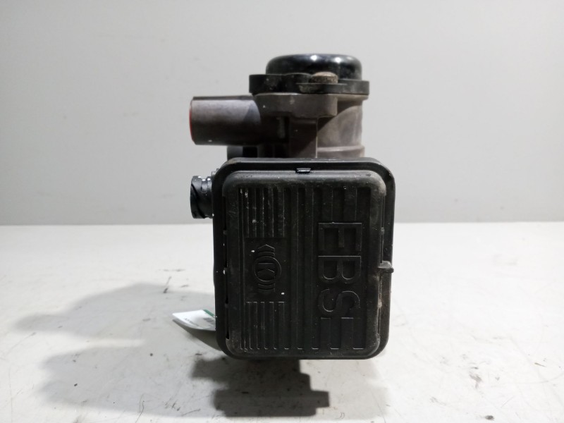 Recambio de valvula aire para renault magnum ab 2005 12.8 diesel referencia OEM IAM 21122038  K020625