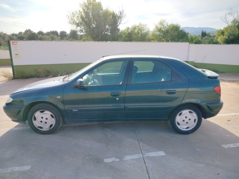 citroën xsara berlina del año 2000
