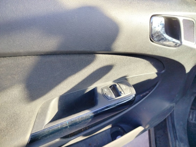 opel corsa e (x15) del año 2006