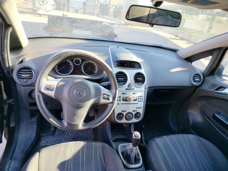 opel corsa e (x15) del año 2006