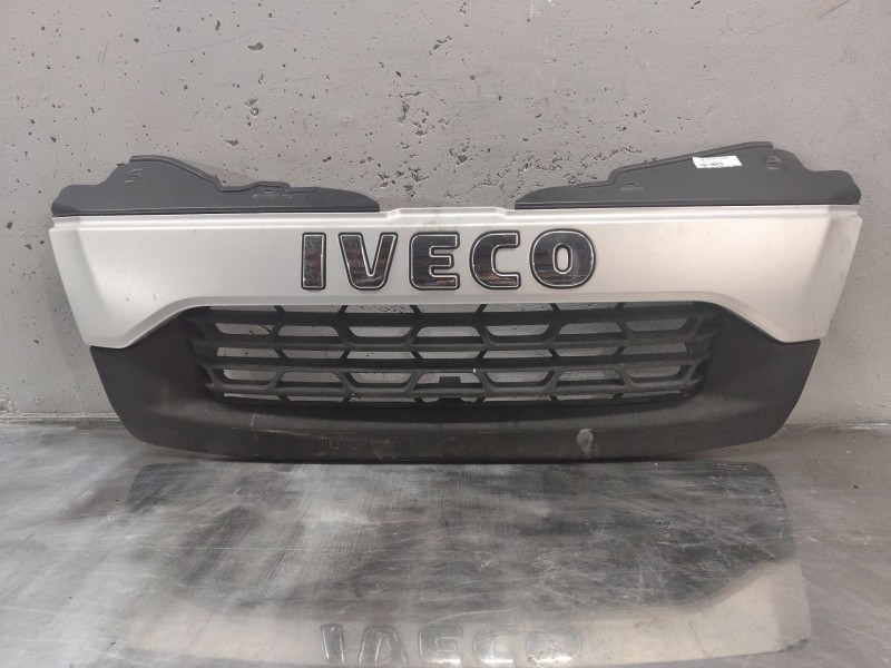 Recambio de rejilla delantera para iveco daily iv caja/chasis 70c17, 70c17 /p referencia OEM IAM   