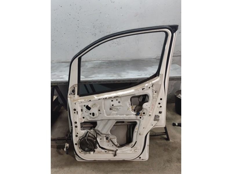 Recambio de puerta trasera derecha para nissan nv200 furgoneta 1.5 dci 90 (m20, m20m) referencia OEM IAM   