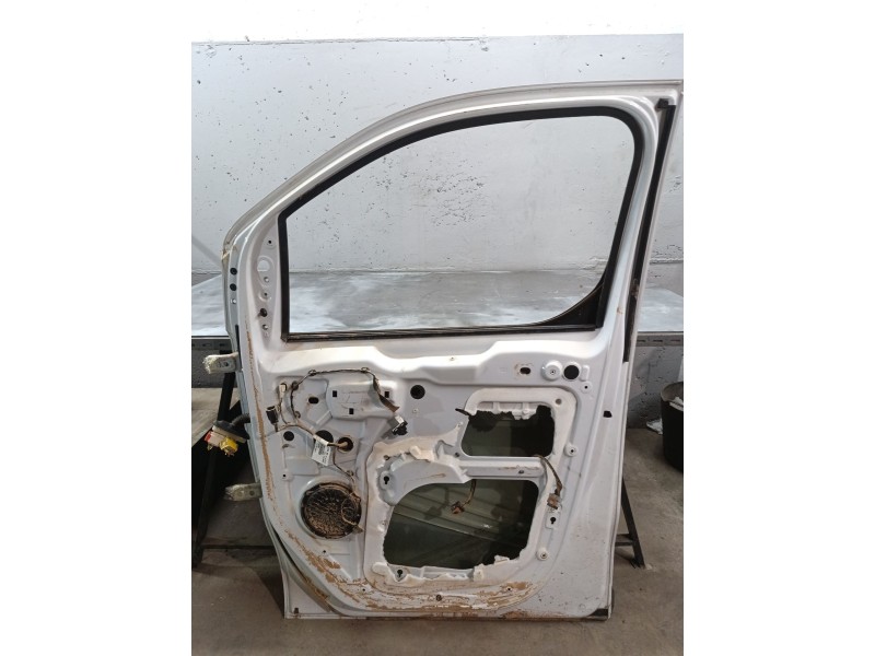Recambio de puerta delantera derecha para nissan nv200 furgoneta 1.5 dci 90 (m20, m20m) referencia OEM IAM   