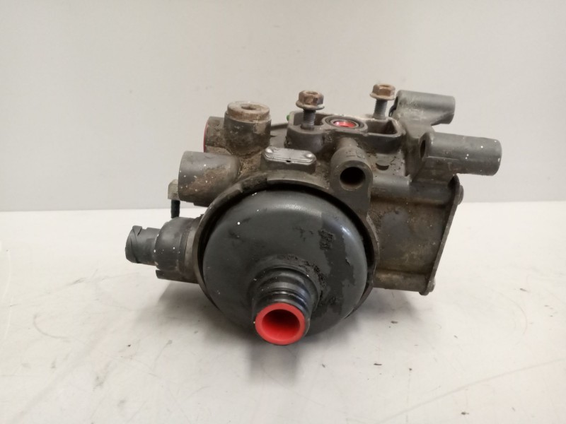 Recambio de valvula aire para daf serie xf105.xxx 12.9 diesel referencia OEM IAM 1738764 K014986 LA8145