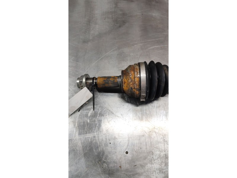 Recambio de transmision delantera izquierda para mg mg zs suv (azs1) 1.5 vti referencia OEM IAM 10233396  