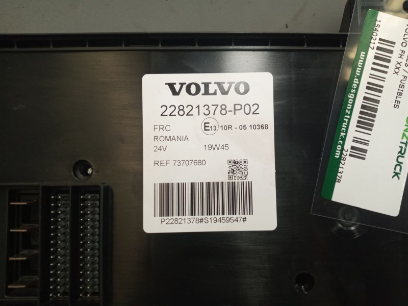 Recambio de caja reles / fusibles para volvo fh xxx referencia OEM IAM 22821378  