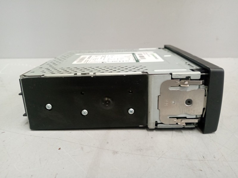 Recambio de sistema audio / radio cd para volvo fh xxx referencia OEM IAM 22584980  