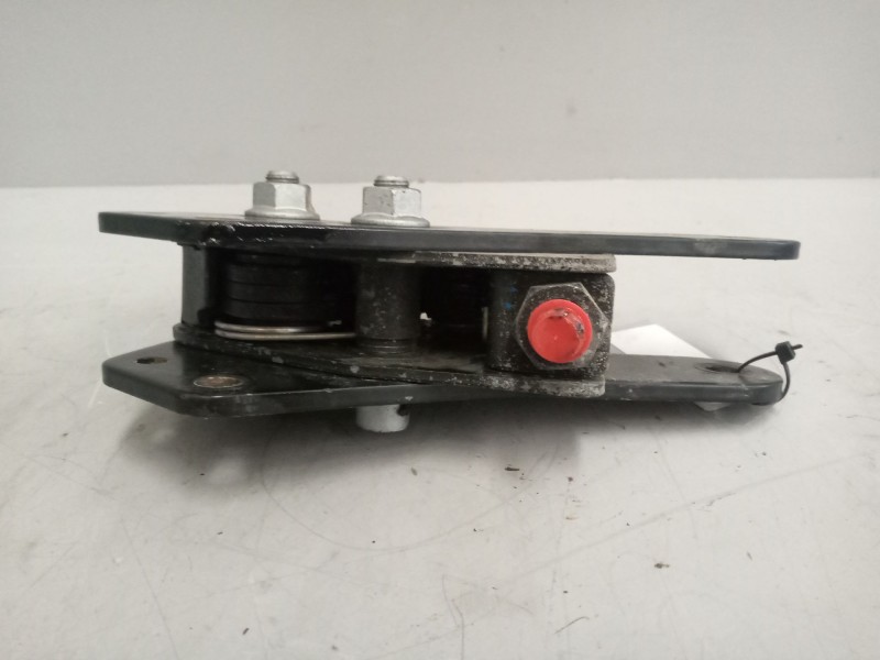 Recambio de cierre cabina derecho para renault premium distribution 7.2 diesel referencia OEM IAM 5010552057  