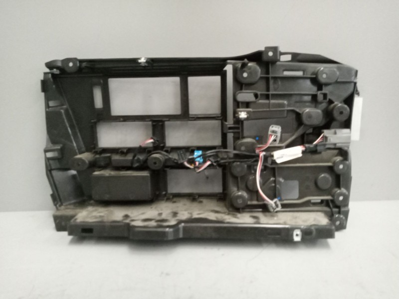 Recambio de guarnecidos consola de mandos para volvo fh xxx referencia OEM IAM 82214560  