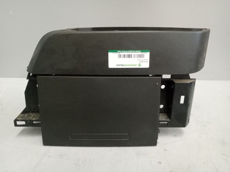 Recambio de posavasos para volvo fh xxx referencia OEM IAM 82213703  