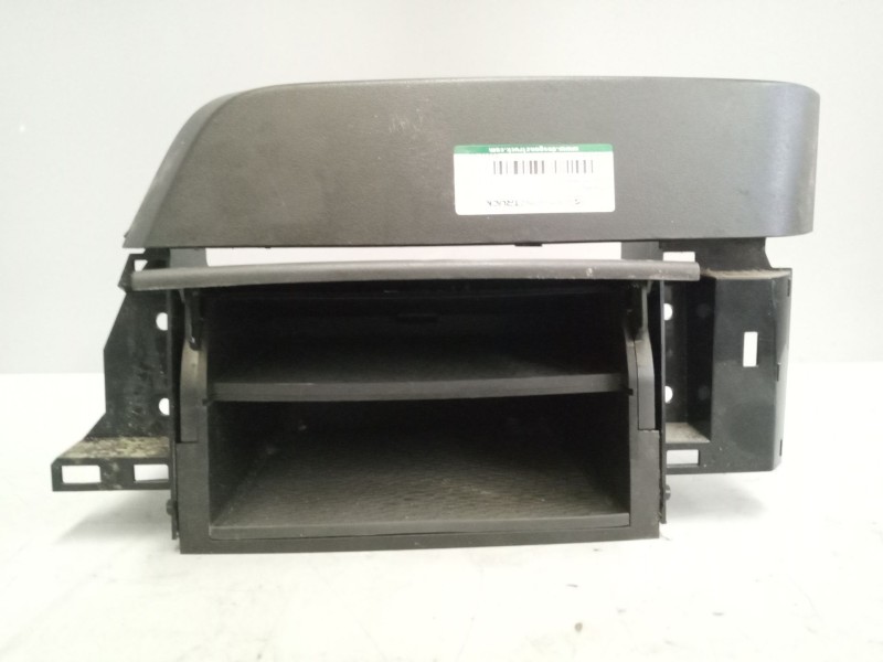 Recambio de posavasos para volvo fh xxx referencia OEM IAM 82213703  