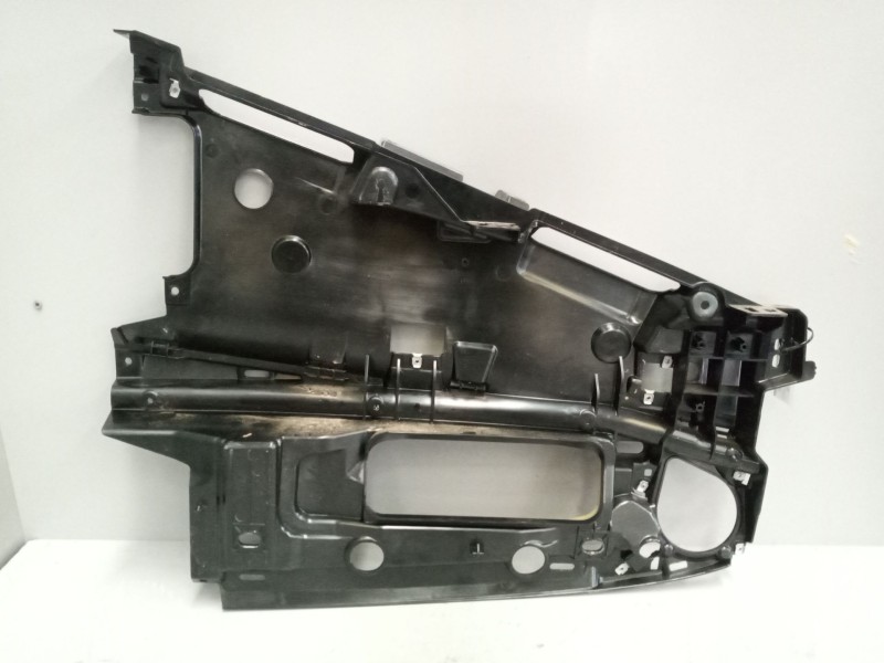 Recambio de guarnecidos varios para volvo fh xxx referencia OEM IAM 82271583  