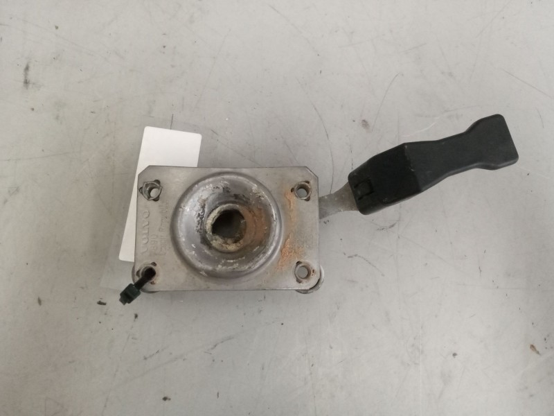 Recambio de cierre calandra para volvo fh xxx referencia OEM IAM 20425414 82213089 822329591