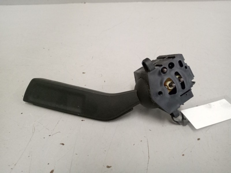 Recambio de mando intermitentes para volvo fh xxx referencia OEM IAM 22943668  