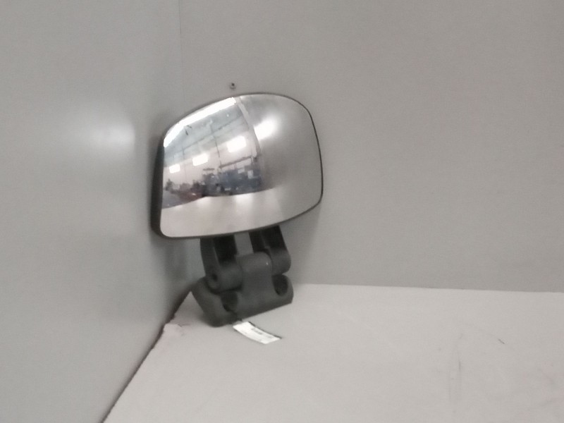Recambio de retrovisor exterior angular para volvo fh xxx referencia OEM IAM 84167321  
