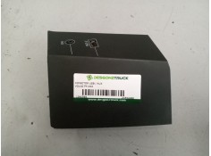 Recambio de conector usb / aux para volvo fh xxx referencia OEM IAM 20554486  