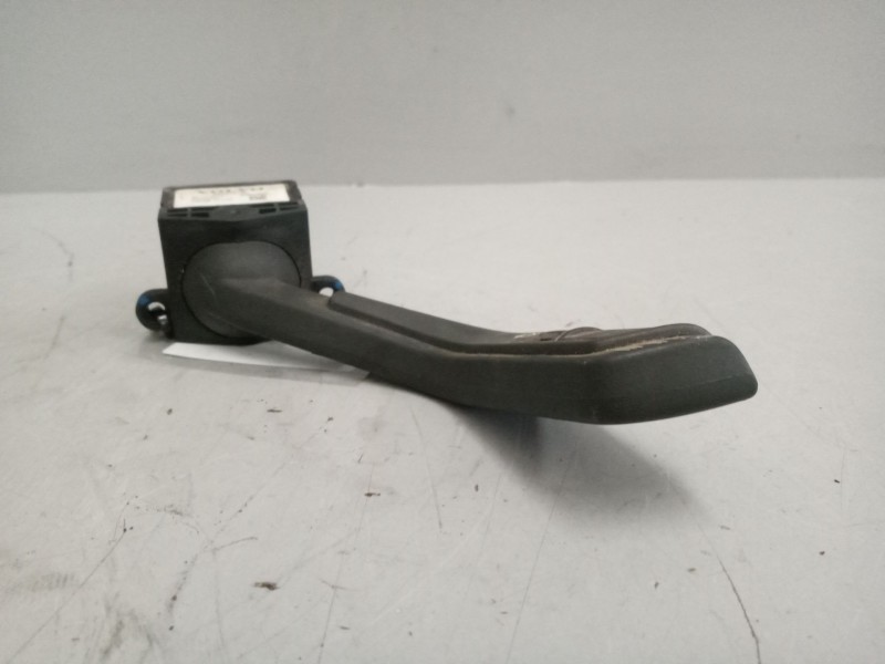 Recambio de mando limpia para volvo fh xxx referencia OEM IAM 22860372  