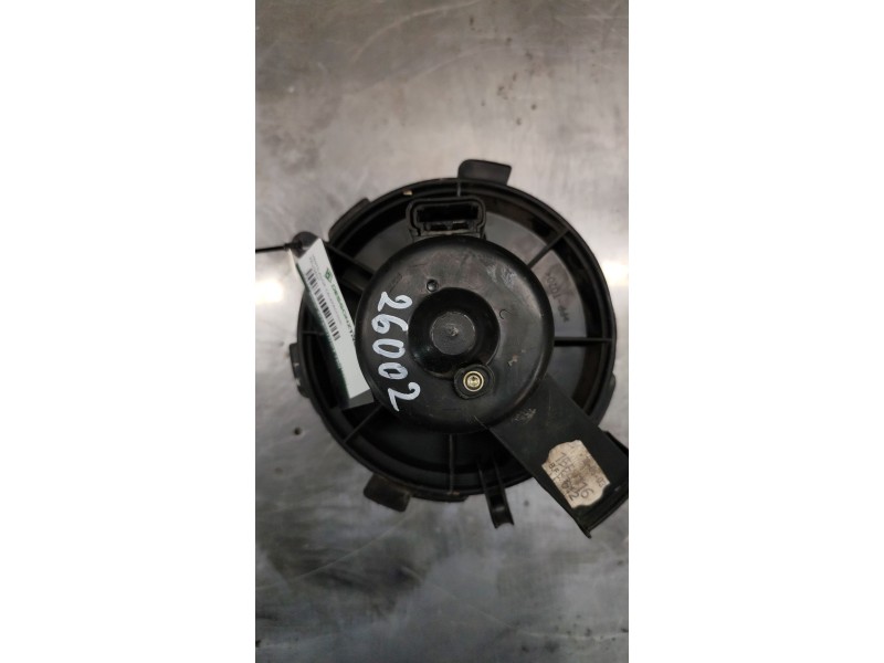 Recambio de ventilador calefaccion para peugeot 206 berlina x-line referencia OEM IAM 6424501  
