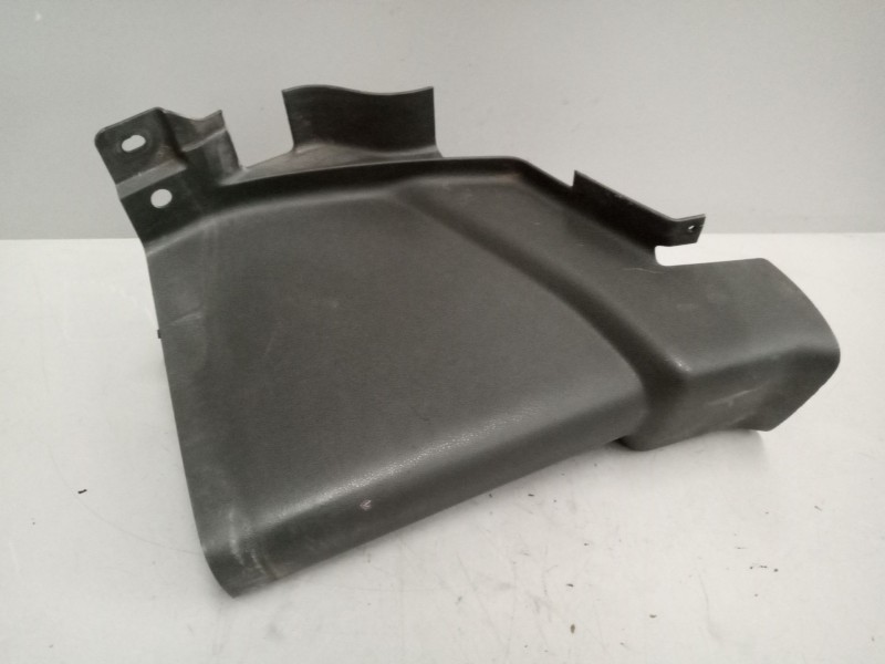 Recambio de cubre polvo columna direccion para volvo fh xxx referencia OEM IAM 82213669  