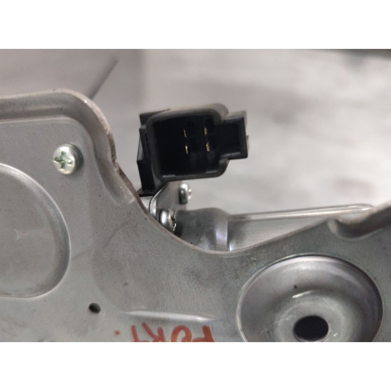 Recambio de motor limpia trasero para mazda cx-5 (kf) 2.2 d referencia OEM IAM KB7W6745  8496001090