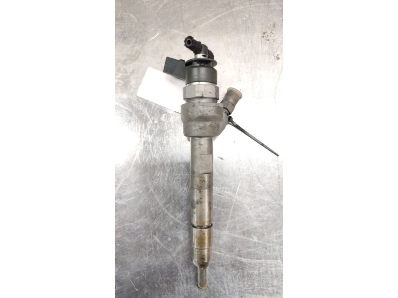 Recambio de inyector para bmw 1 (e81) 118 d referencia OEM IAM 0445110289  779844603