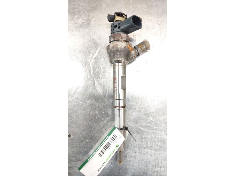 Recambio de inyector para audi a3 (8v1, 8vk) 2.0 tdi quattro referencia OEM IAM 04L130277AC  0445110469