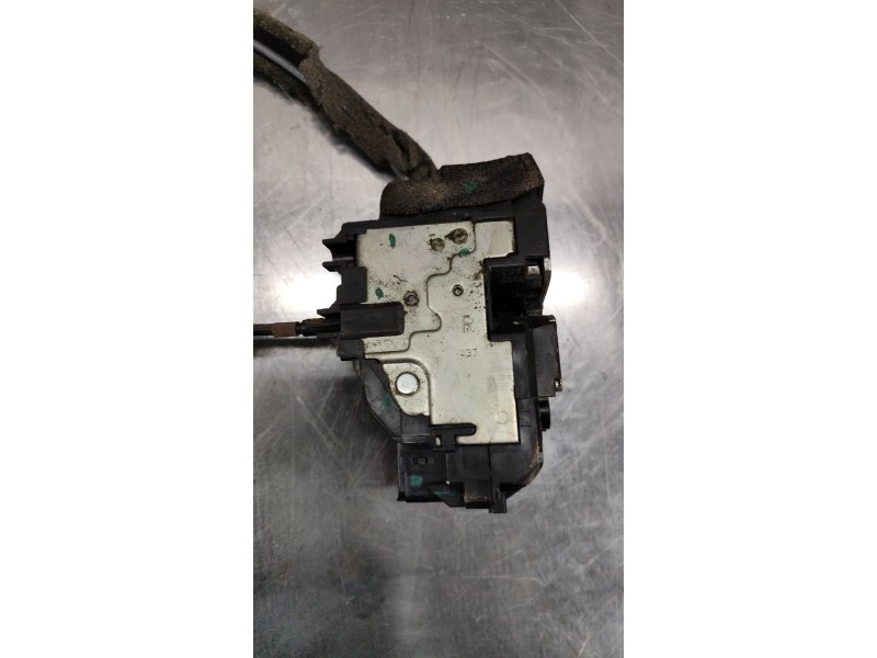 Recambio de cerradura puerta delantera derecha para nissan nv200 furgoneta 1.5 dci 90 (m20, m20m) referencia OEM IAM   