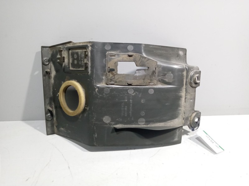 Recambio de guarnecidos varios para volvo fh xxx referencia OEM IAM 82415366  