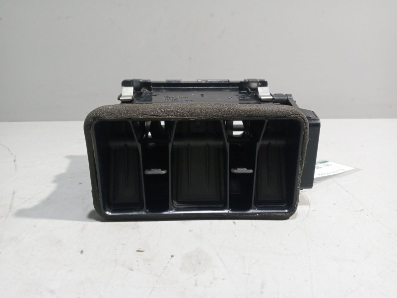 Recambio de difusor calefaccion para volvo fh xxx referencia OEM IAM 82246422  