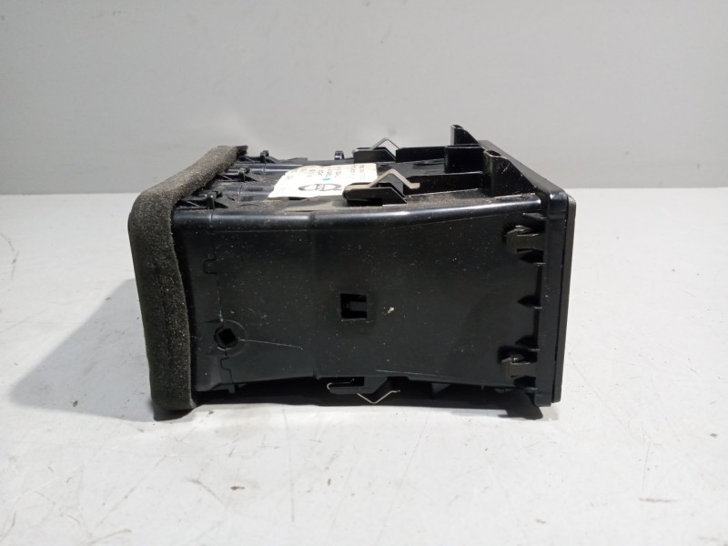 Recambio de difusor calefaccion para volvo fh xxx referencia OEM IAM 82246422  